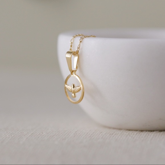 Petite Dove Necklace | 18k Gold Filled - Picture 2 of 5